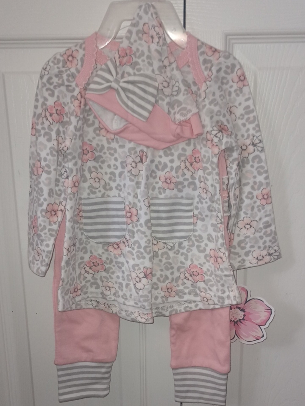Girls Pink Floral Leopard Print Pajama Set with Matching Hat